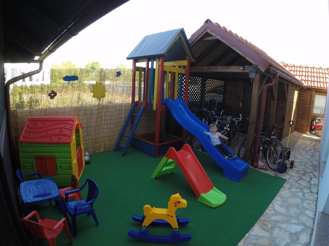 Apartments Jannine Biograd Na Moru Exterior foto